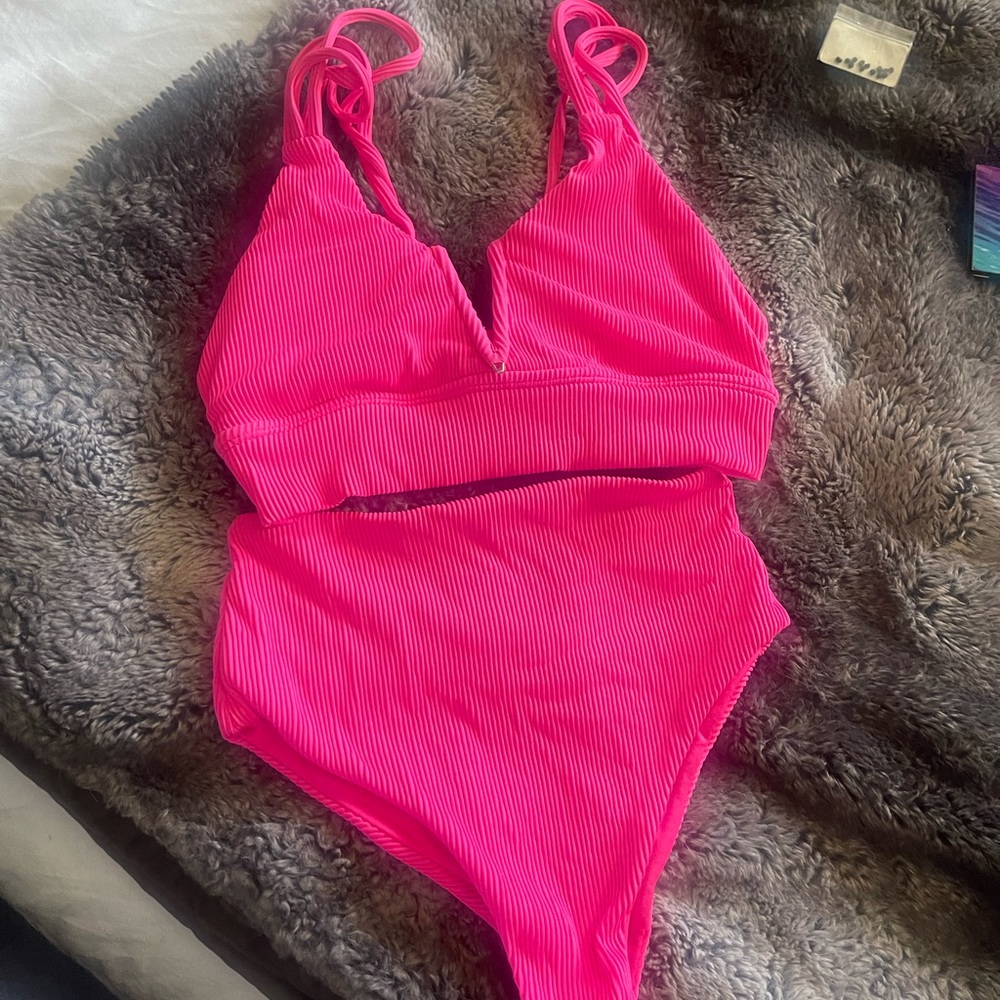 Buffbunny bikini set